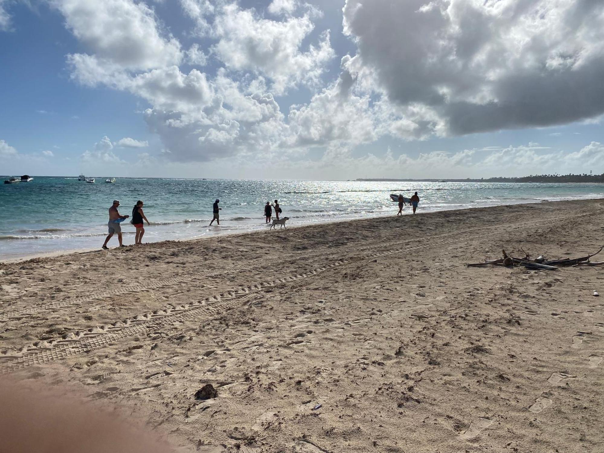 Hostal Las Rosas De Punta Cana Eksteriør billede